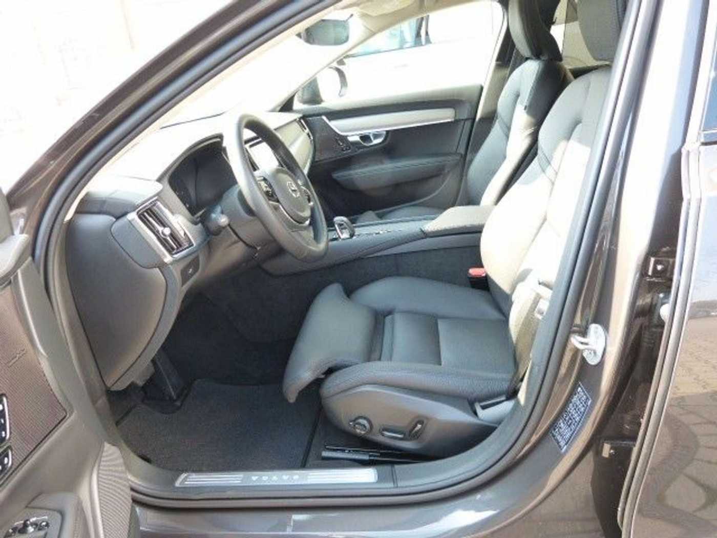 Volvo  V90 B4 Cross Country  Plus AWD Standhzg 360°