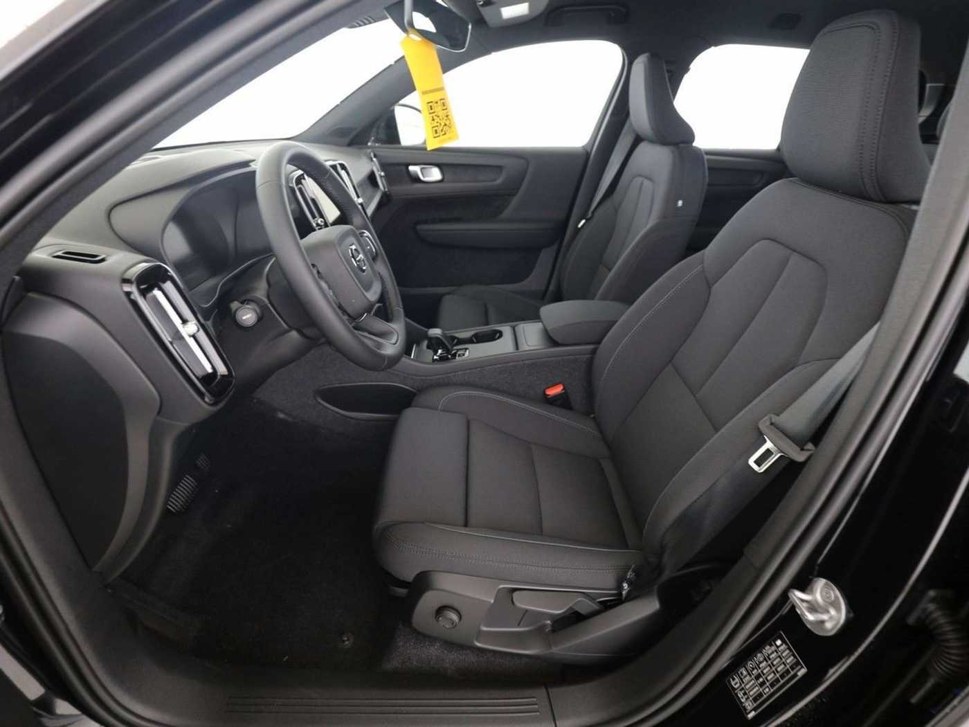 Volvo  Single Motor RWD Plus Dark ACC*Blis