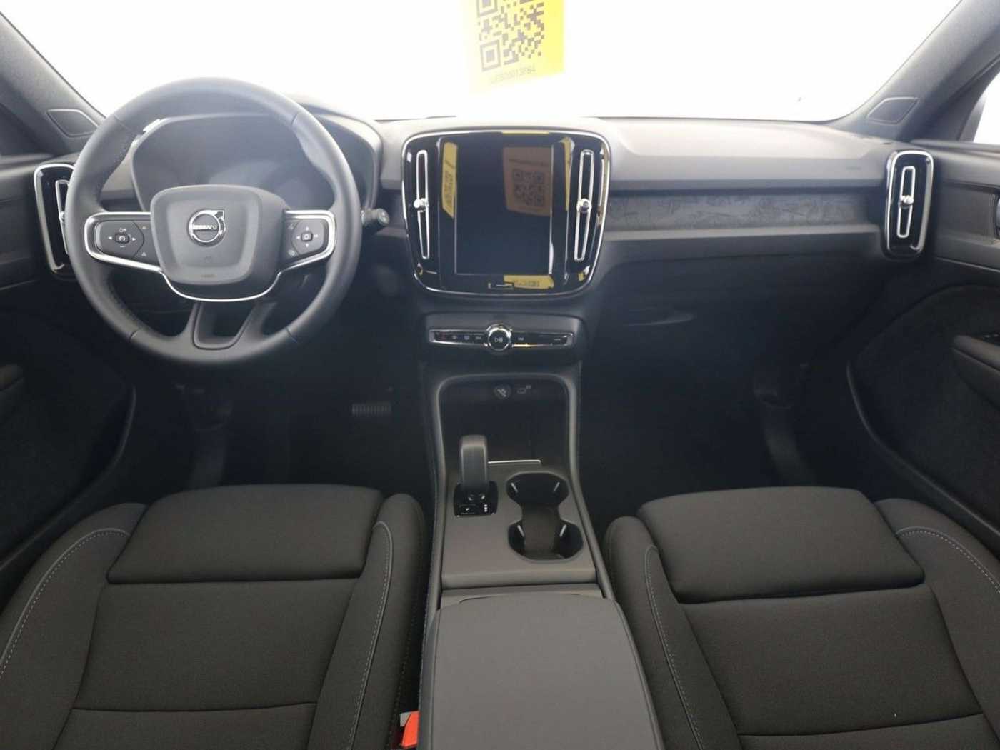 Volvo  Single Motor RWD Plus Dark ACC*Blis