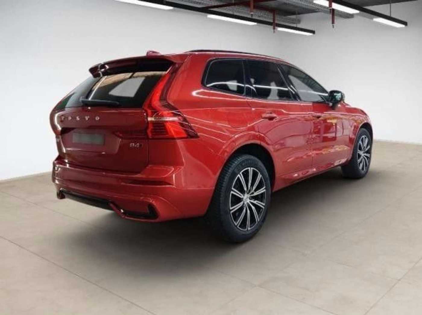 Volvo  B4 R Design AWD Standhzg ACC H&K