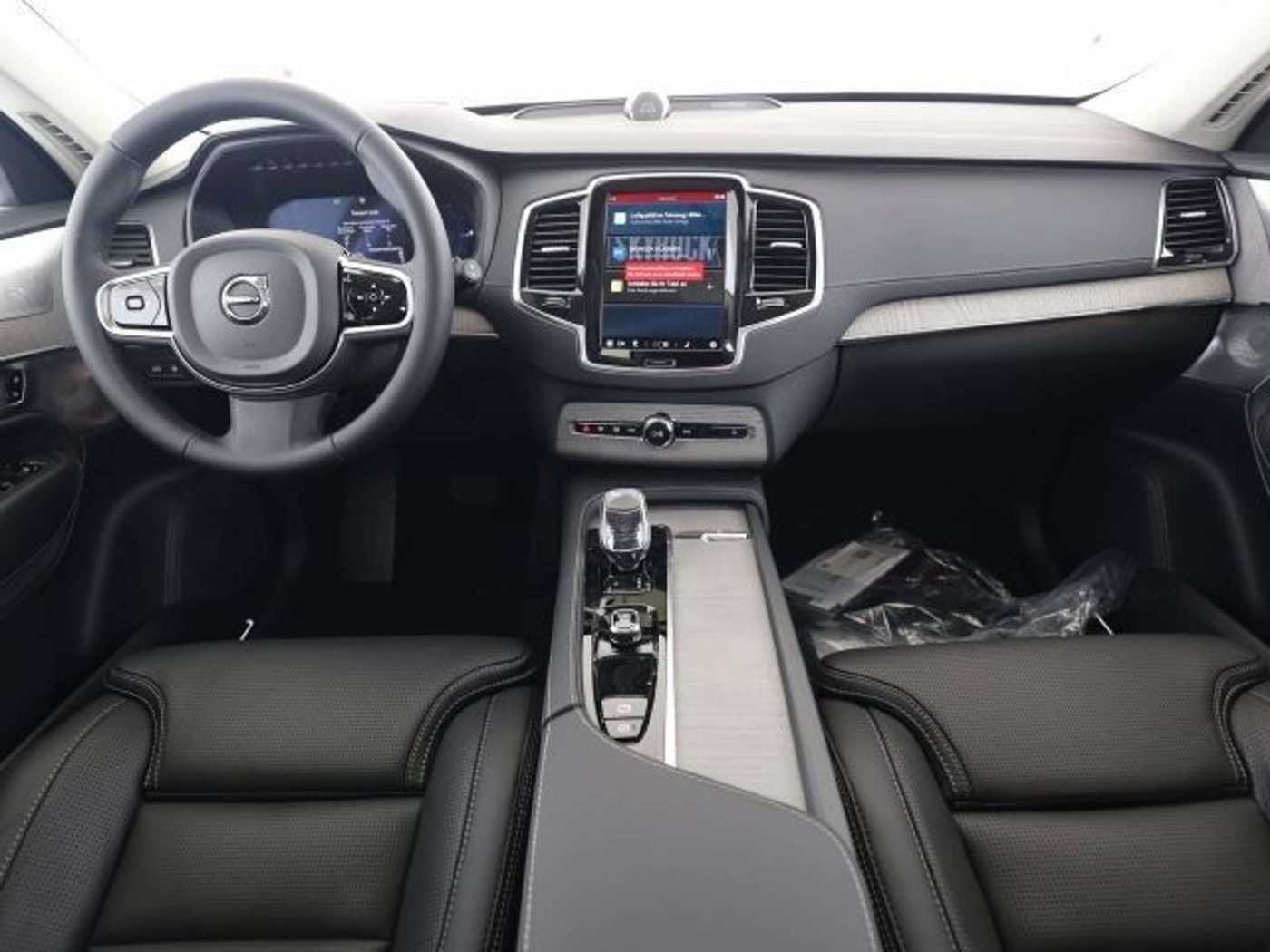Volvo  T8 Ultra Bright Plug-In Hybrid AWD Massage