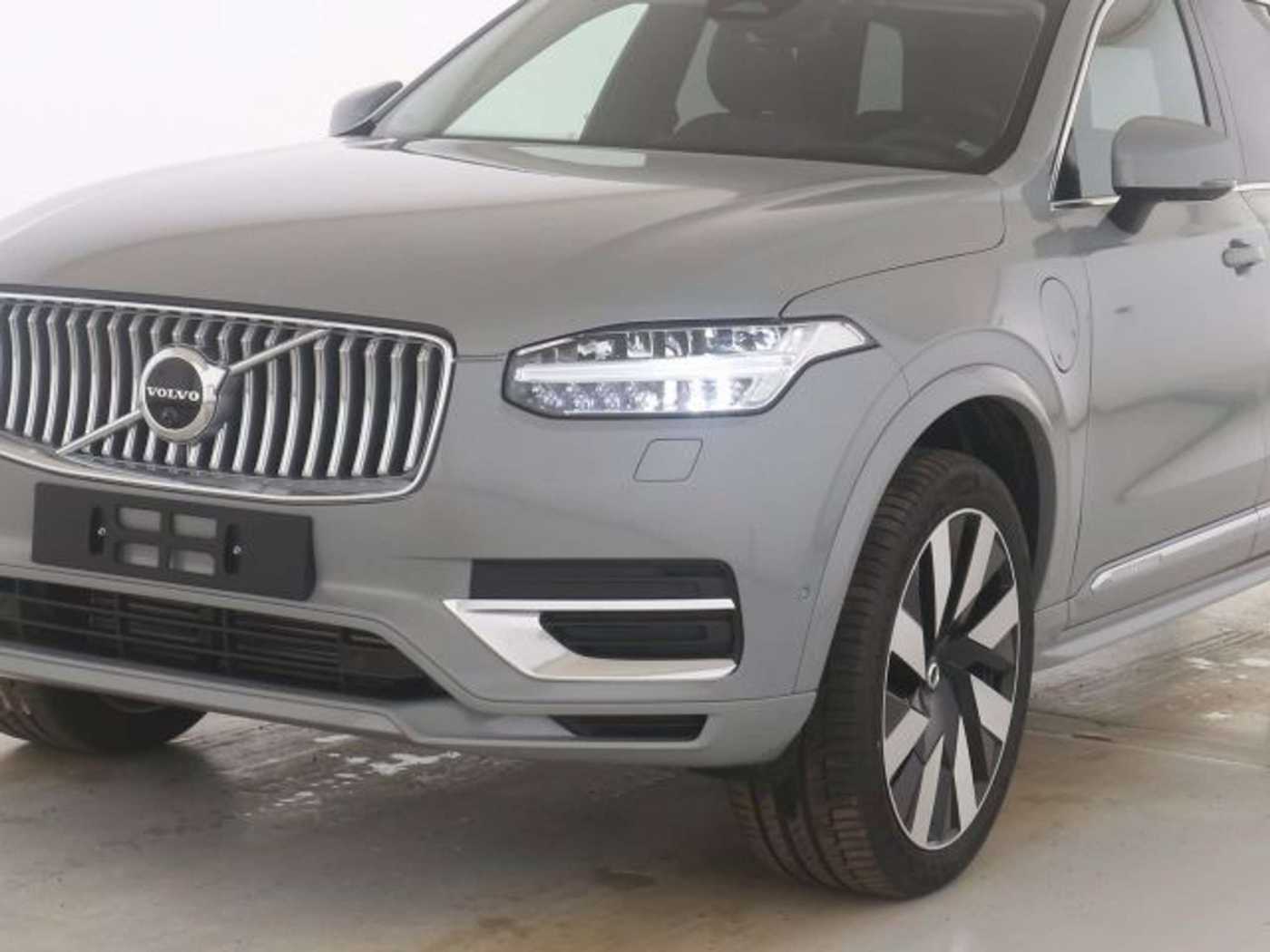 Volvo  T8 Ultra Bright Plug-In Hybrid AWD Massage