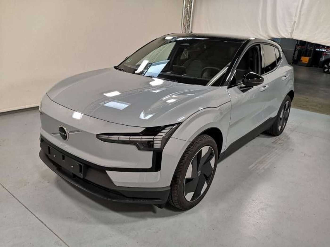 Volvo  Ultra AWD Performance Pure Electric