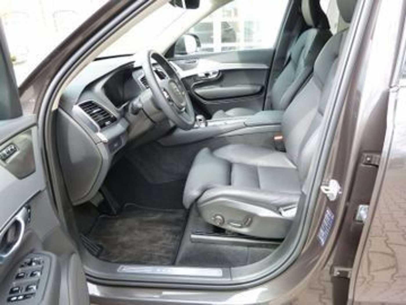 Volvo  B5 Plus Bright AWD Standhzg 360°AHK