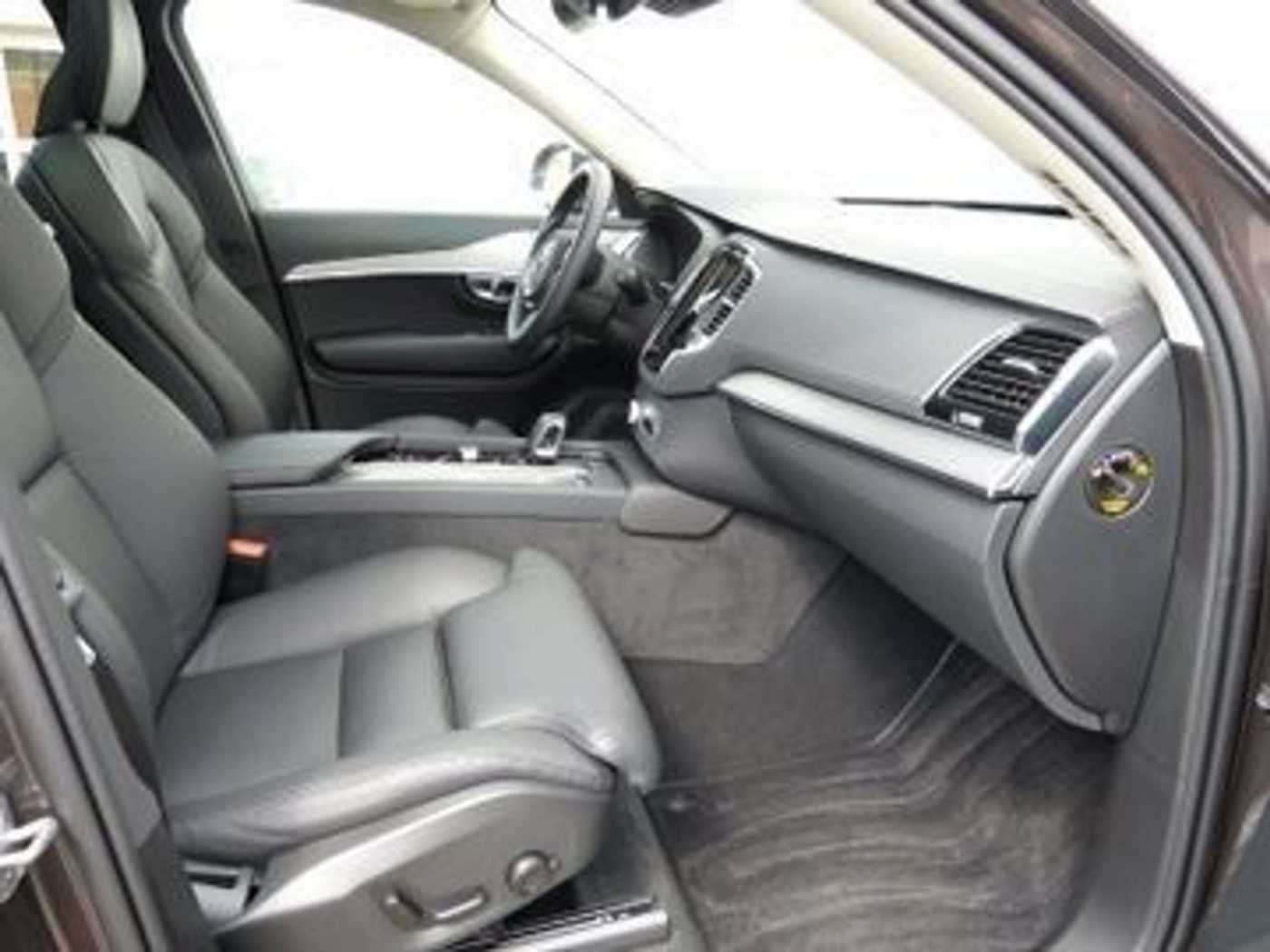 Volvo  B5 Plus Bright AWD Standhzg 360°AHK