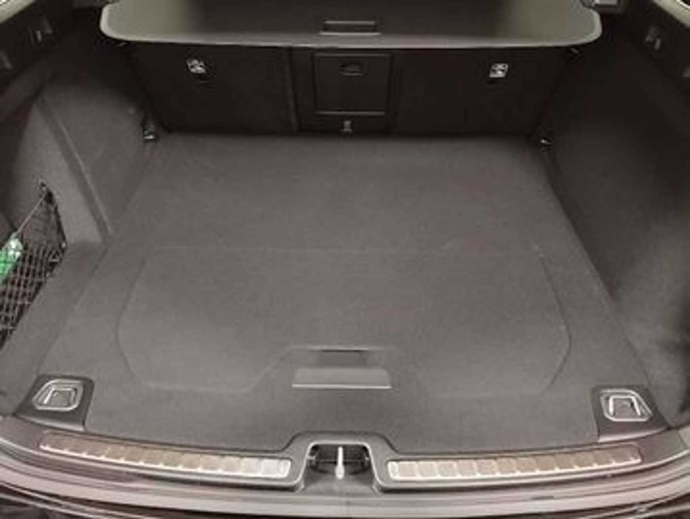 Volvo  T6 Plus Dark Plug-In Hybrid AWD ACC 360°AHK