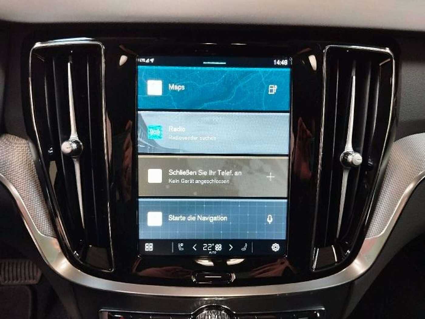 Volvo  T6 Plus Dark Plug-In Hybrid AWD ACC 360°AHK