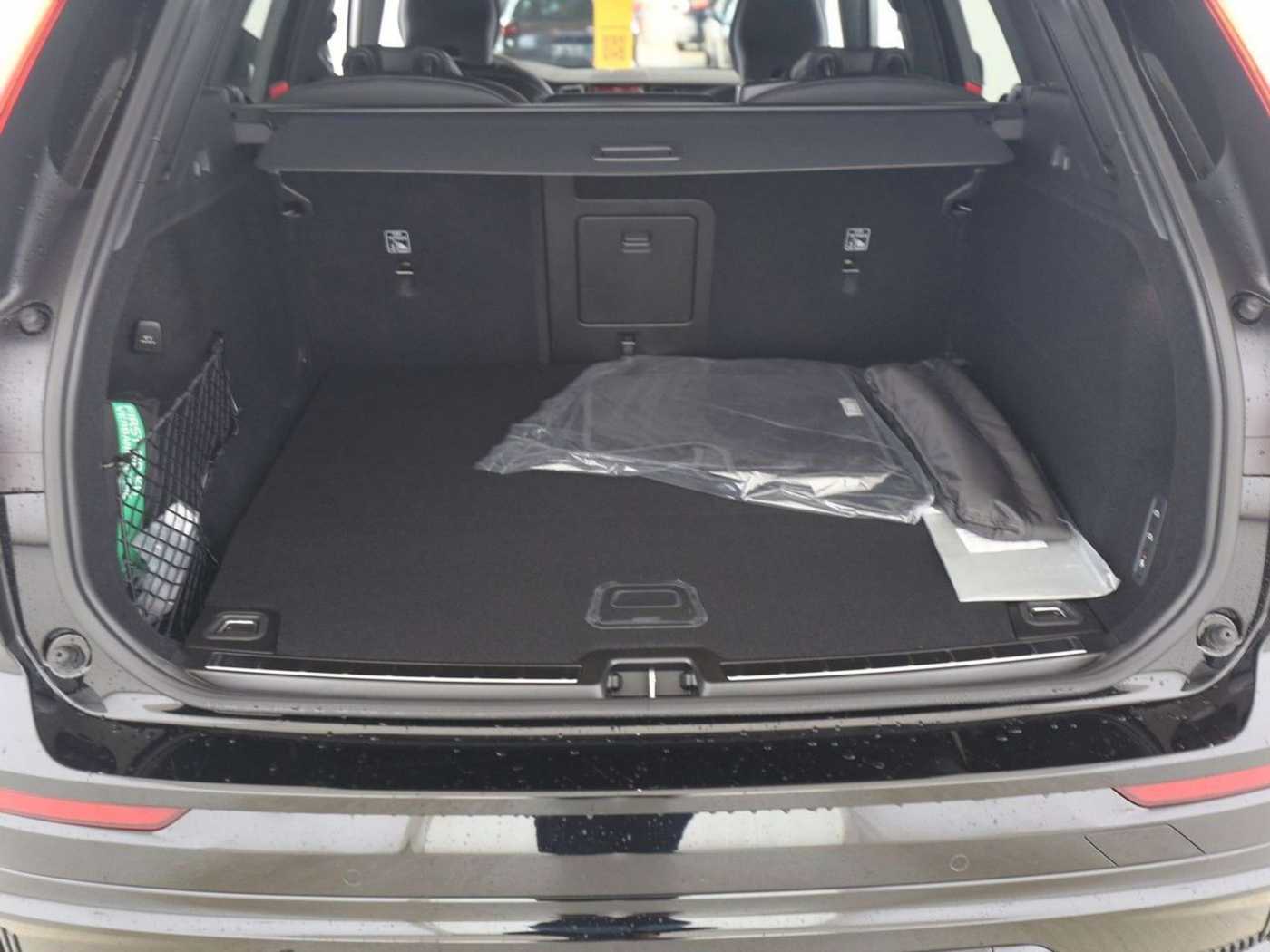 Volvo  T6 UltraAWD Black Edition Plug-in SD*LuftFw