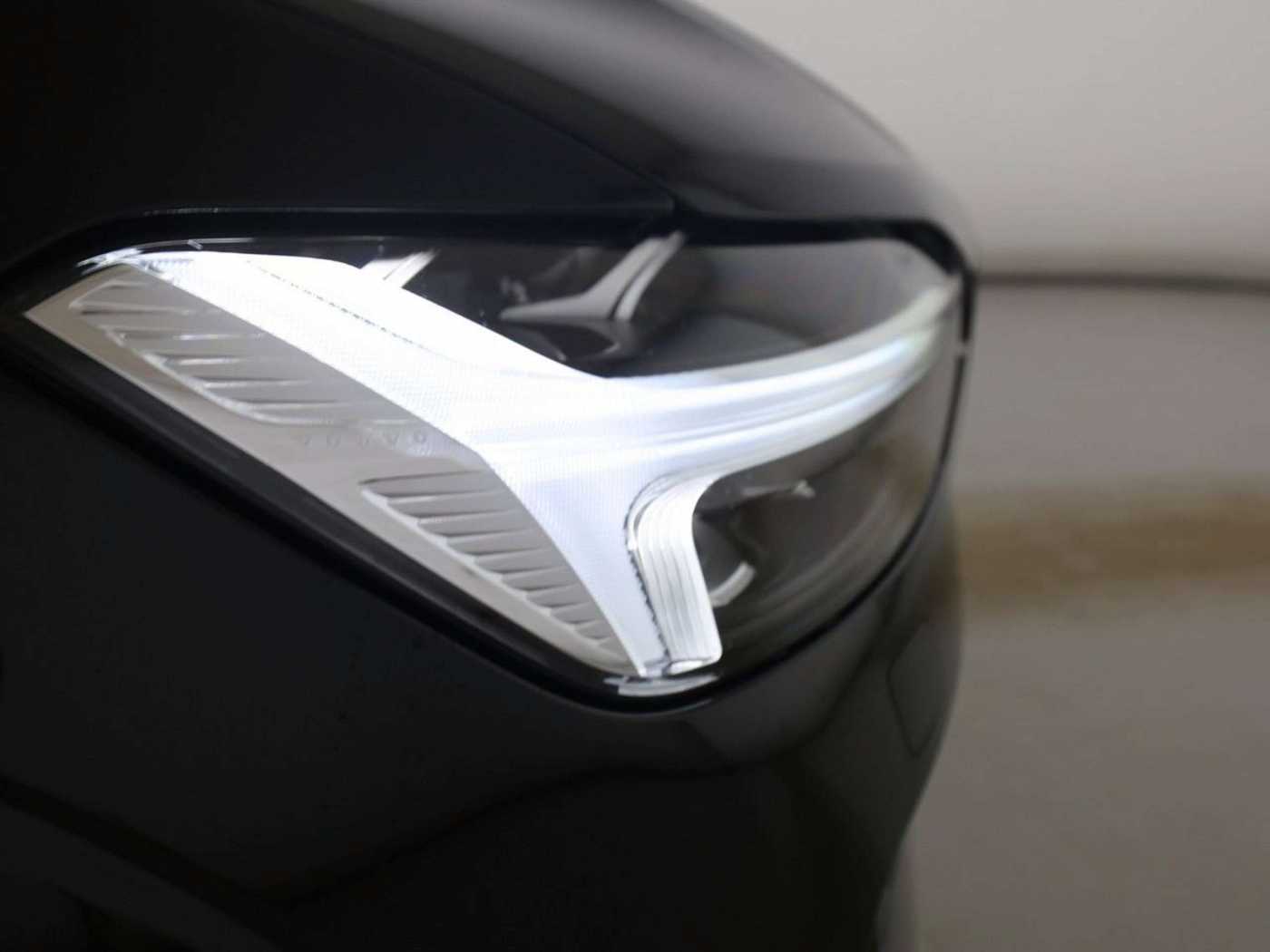 Volvo  T6 UltraAWD Black Edition Plug-in SD*LuftFw