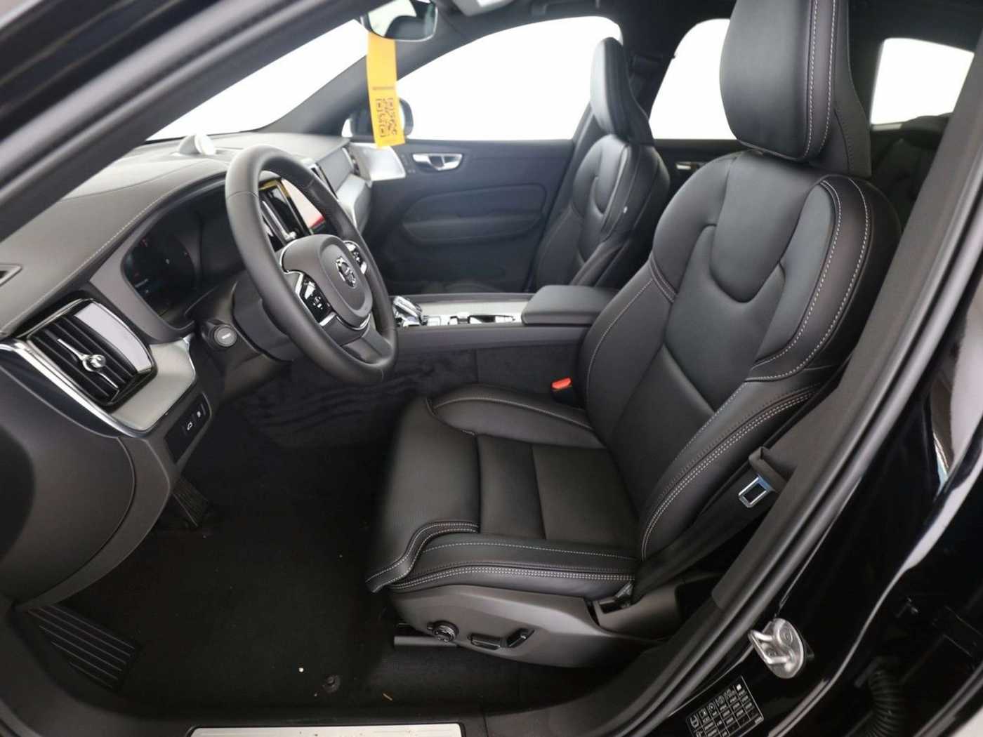 Volvo  T6 UltraAWD Black Edition Plug-in SD*LuftFw