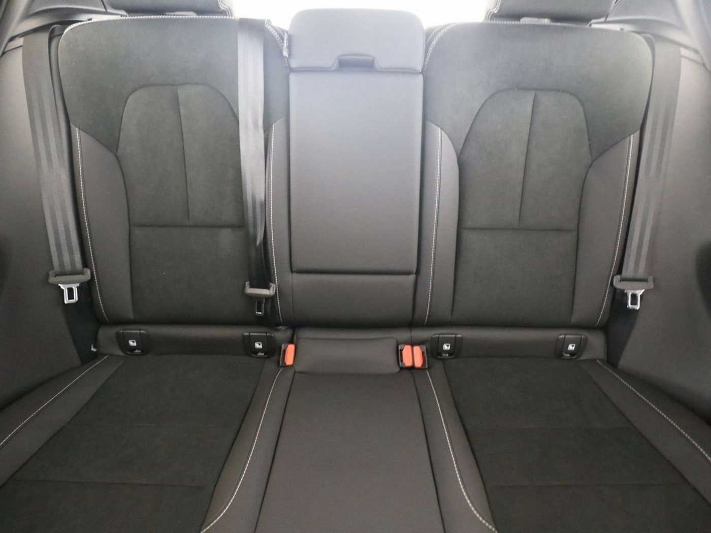 Volvo  B3 Ultra Black Edition ACC 360° PIXEL LED