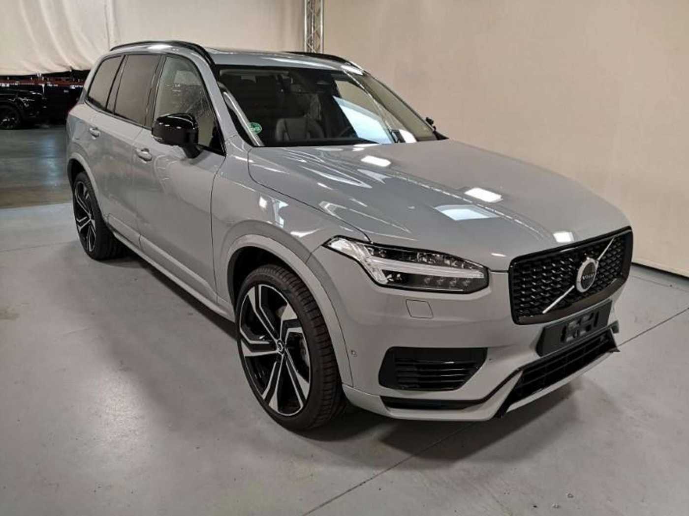 Volvo  T8 Ultra DarkPlug-In Hybrid AWD Luftfwk B&W