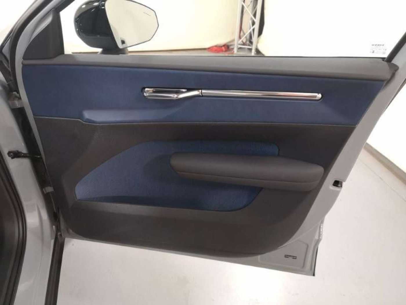 Volvo  Ultra Single Extended ACC