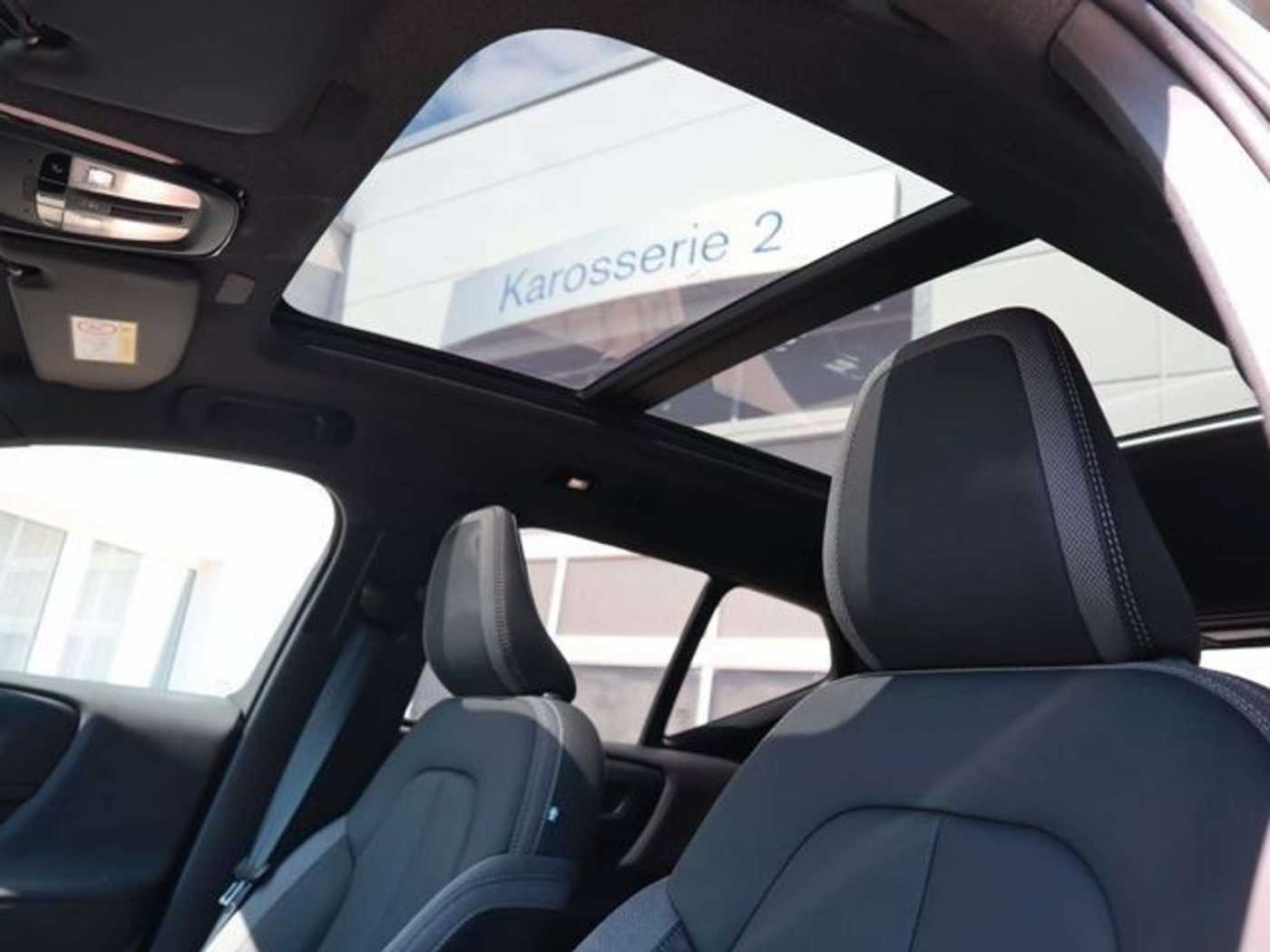 Volvo  Ultimate Recharge Pure Electric AWD AHK