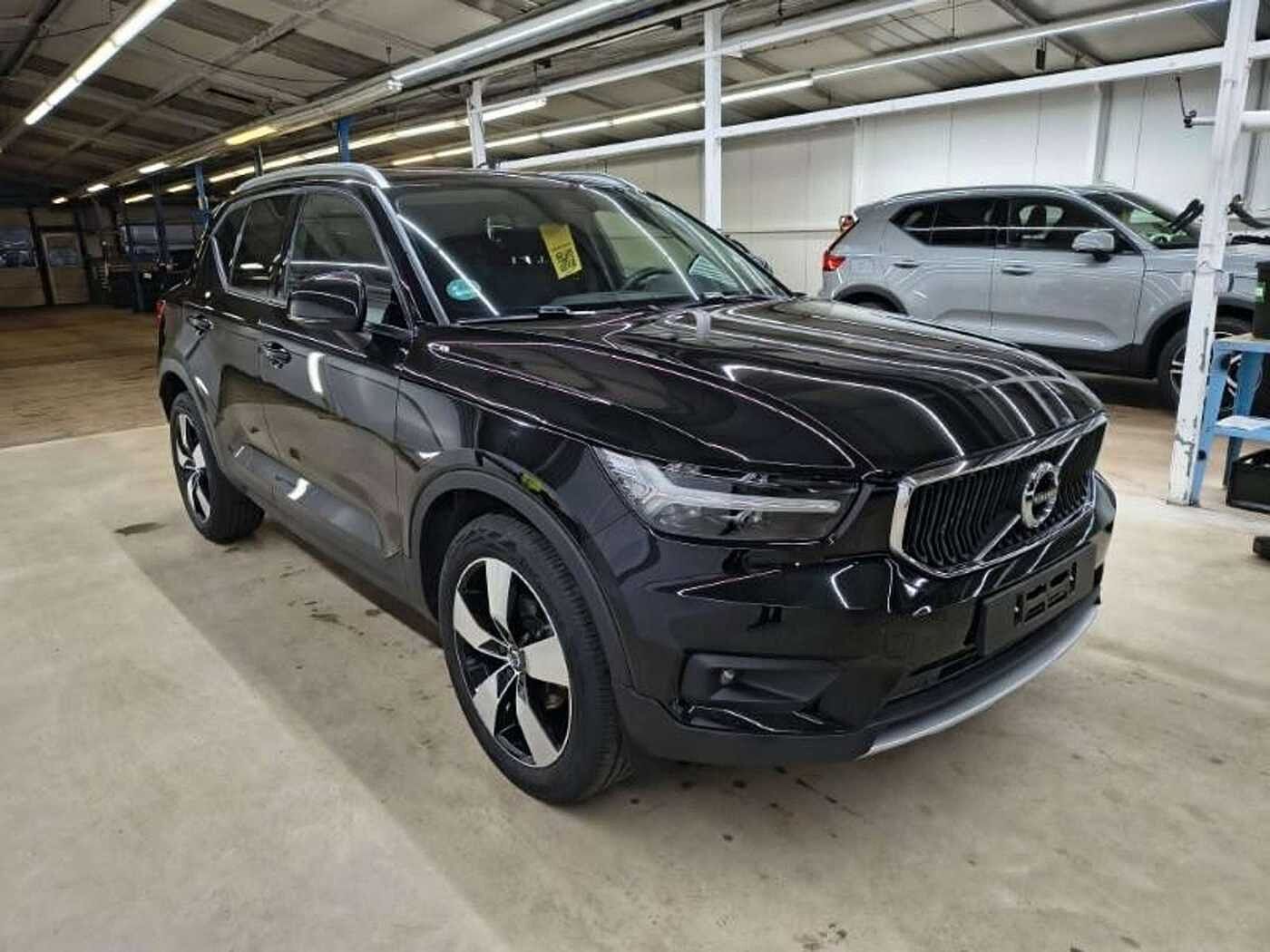 Volvo  T3 Momentum Pro Automatik ACC*Blis