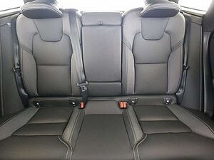 Volvo  Ultra Black Edition Plug-In Hybrid B&W 360°