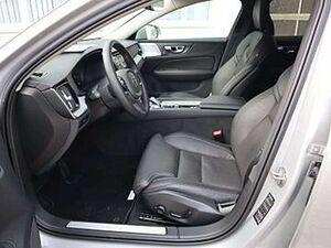 Volvo  V60 B4 Cross Country Ultimate AWD Massage Sthzg