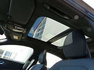Volvo  B4 Plus Dark Automatik SD*StdHz*ACC