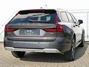 Volvo  V90 B4 Cross Country  Plus AWD Standhzg 360°