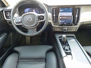 Volvo  V90 B4 Cross Country  Plus AWD Standhzg 360°