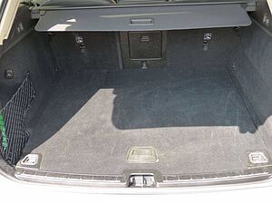 Volvo  B4 Plus Dark Auto ACC*360°
