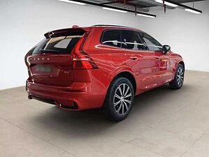 Volvo  B4 R Design AWD Standhzg ACC H&K