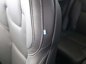 Volvo  T8 Ultra Bright Plug-In Hybrid AWD Massage