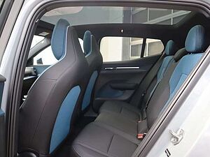 Volvo  Ultra AWD Performance Pure Electric