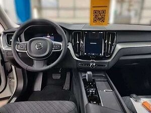 Volvo  B4 Core Automatik ACC*AHK
