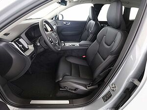 Volvo  T6 Plus Dark Plug-In Hybrid AWD  SD*ACC