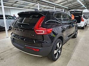 Volvo  T3 Momentum Pro Automatik ACC*Blis