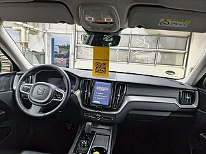 Volvo  B4 Plus Dark AWD StdHz*ACC