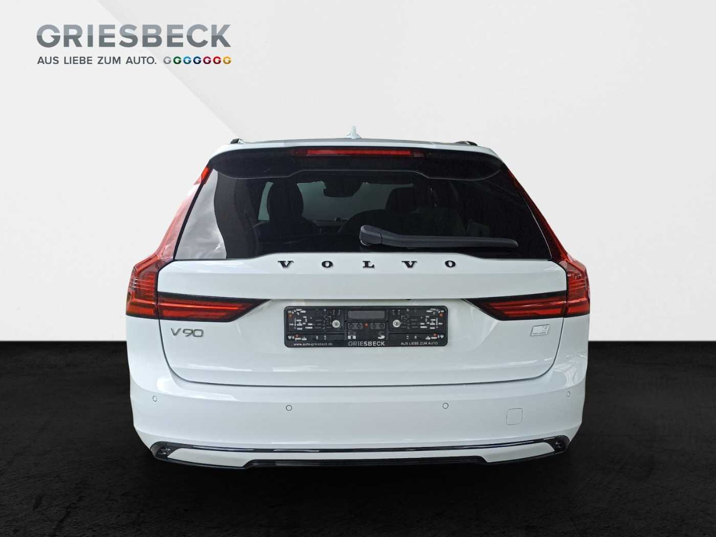 Volvo  R Design Recharge