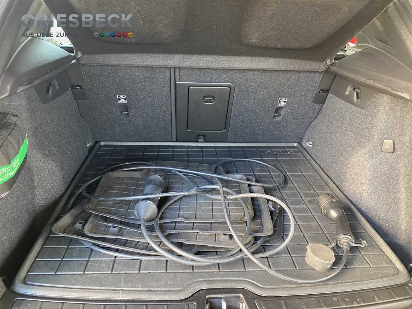 Volvo  XC 40