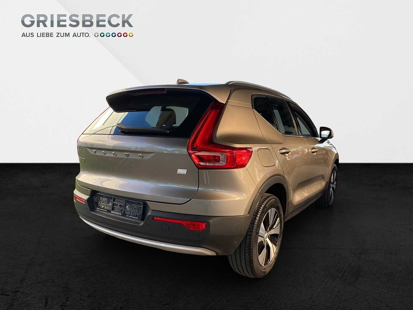 Volvo  XC 40