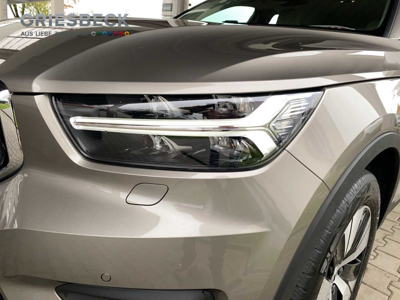 Volvo  XC 40