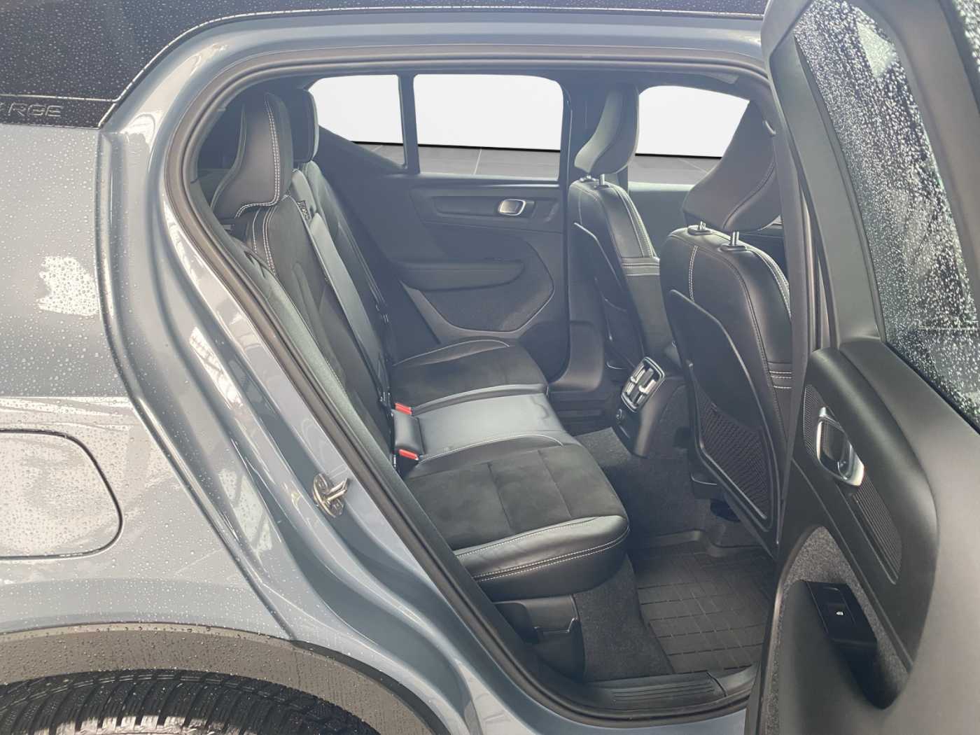 Volvo  XC 40