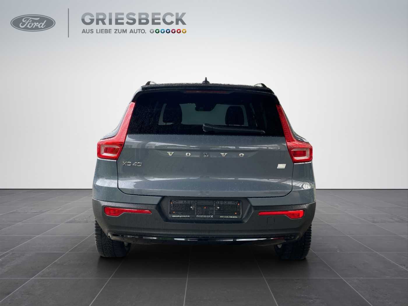 Volvo  XC 40