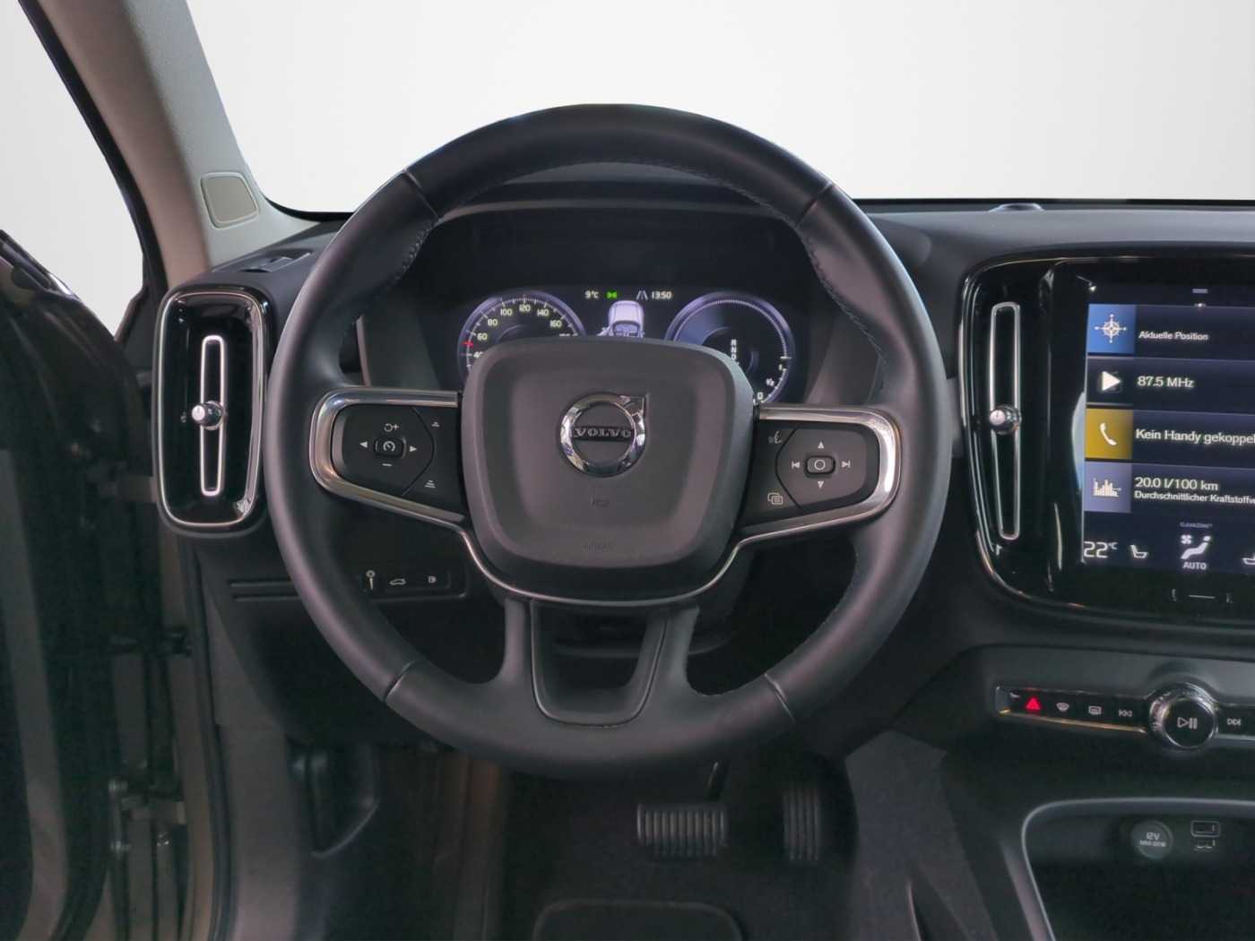 Volvo  XC 40