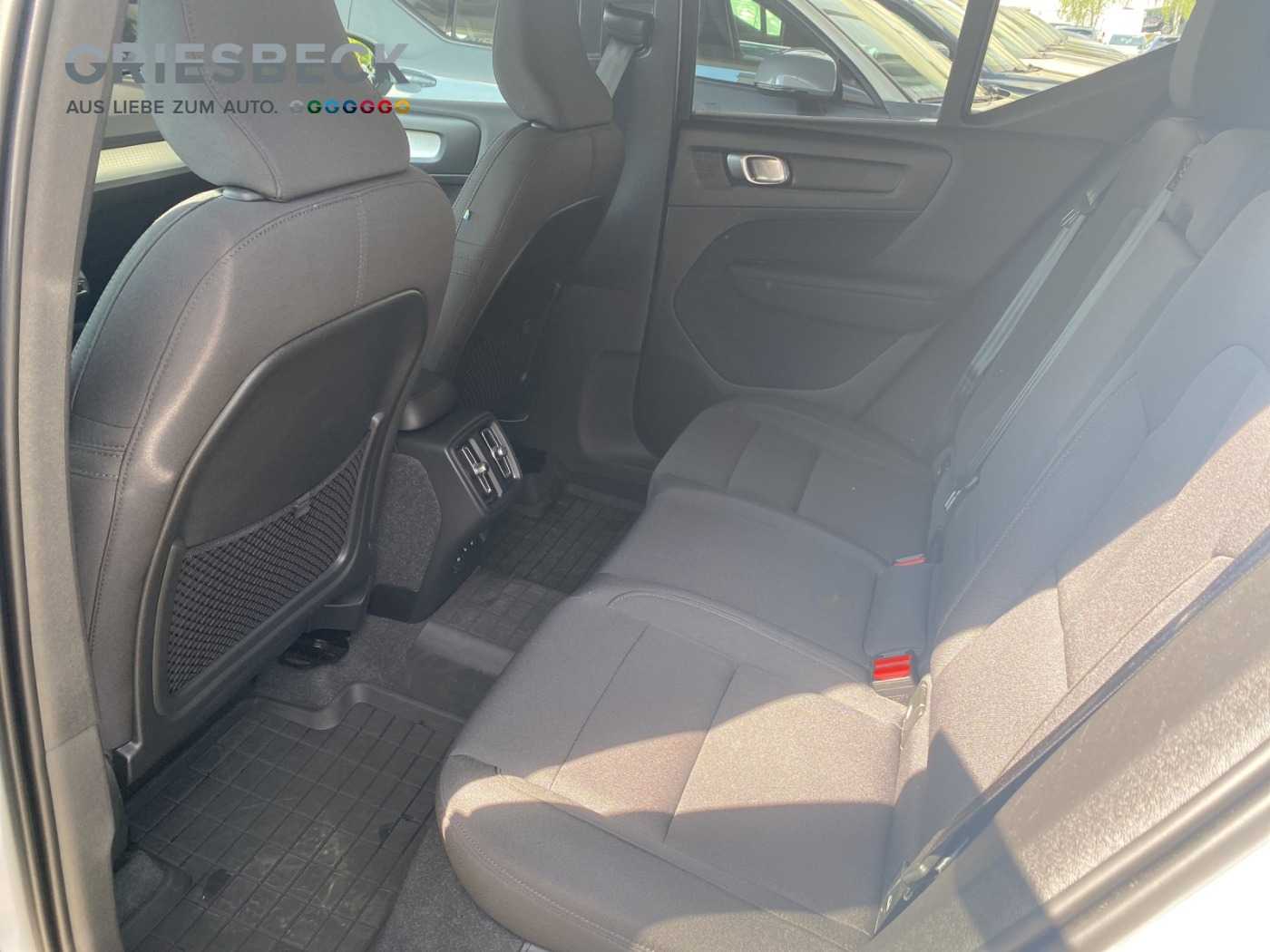 Volvo  XC 40