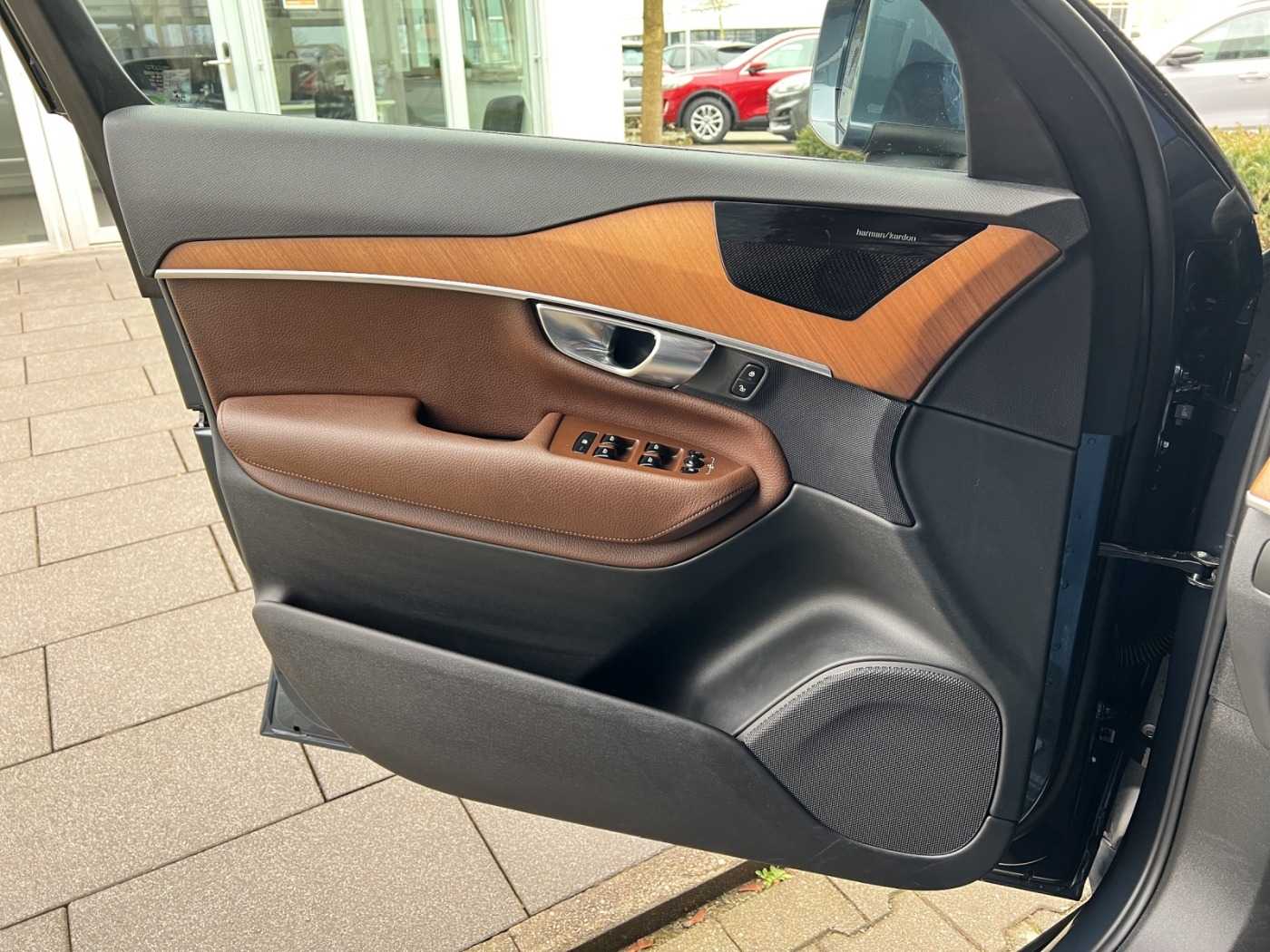 Volvo  XC 90