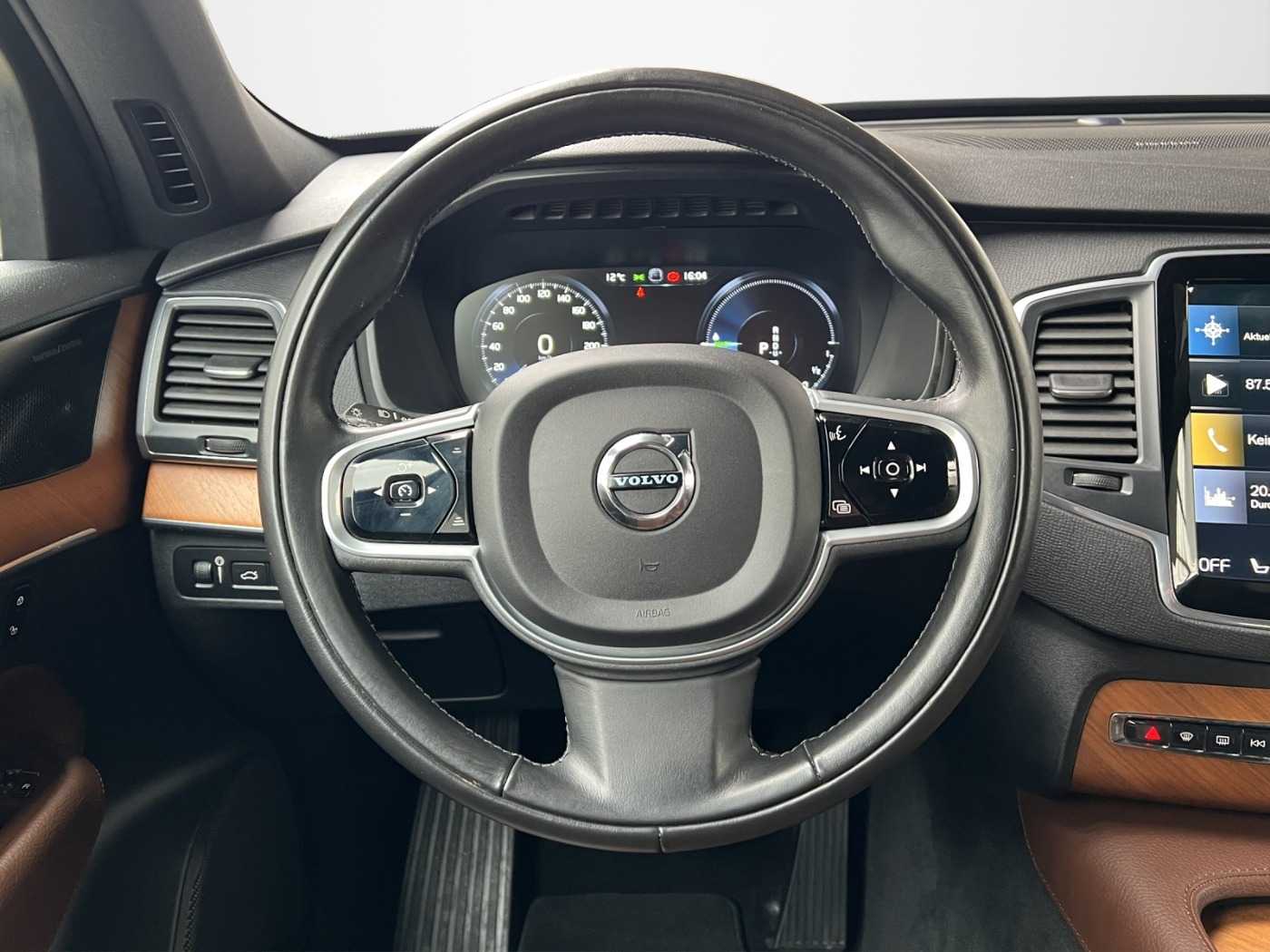 Volvo  XC 90