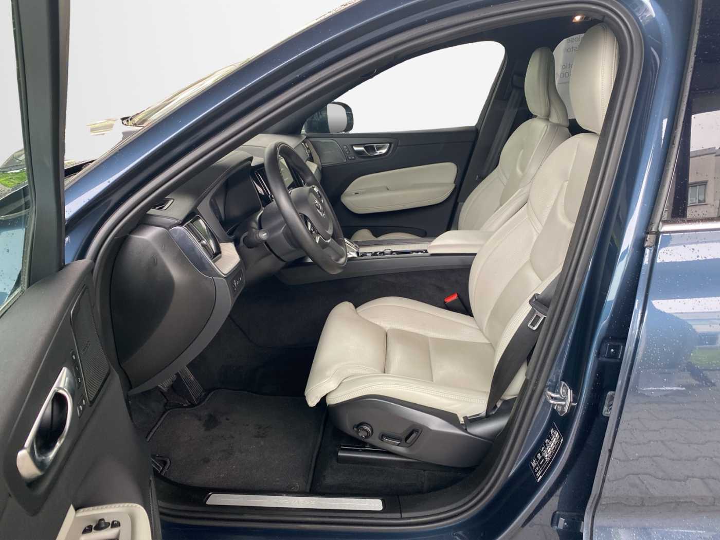 Volvo  XC 60
