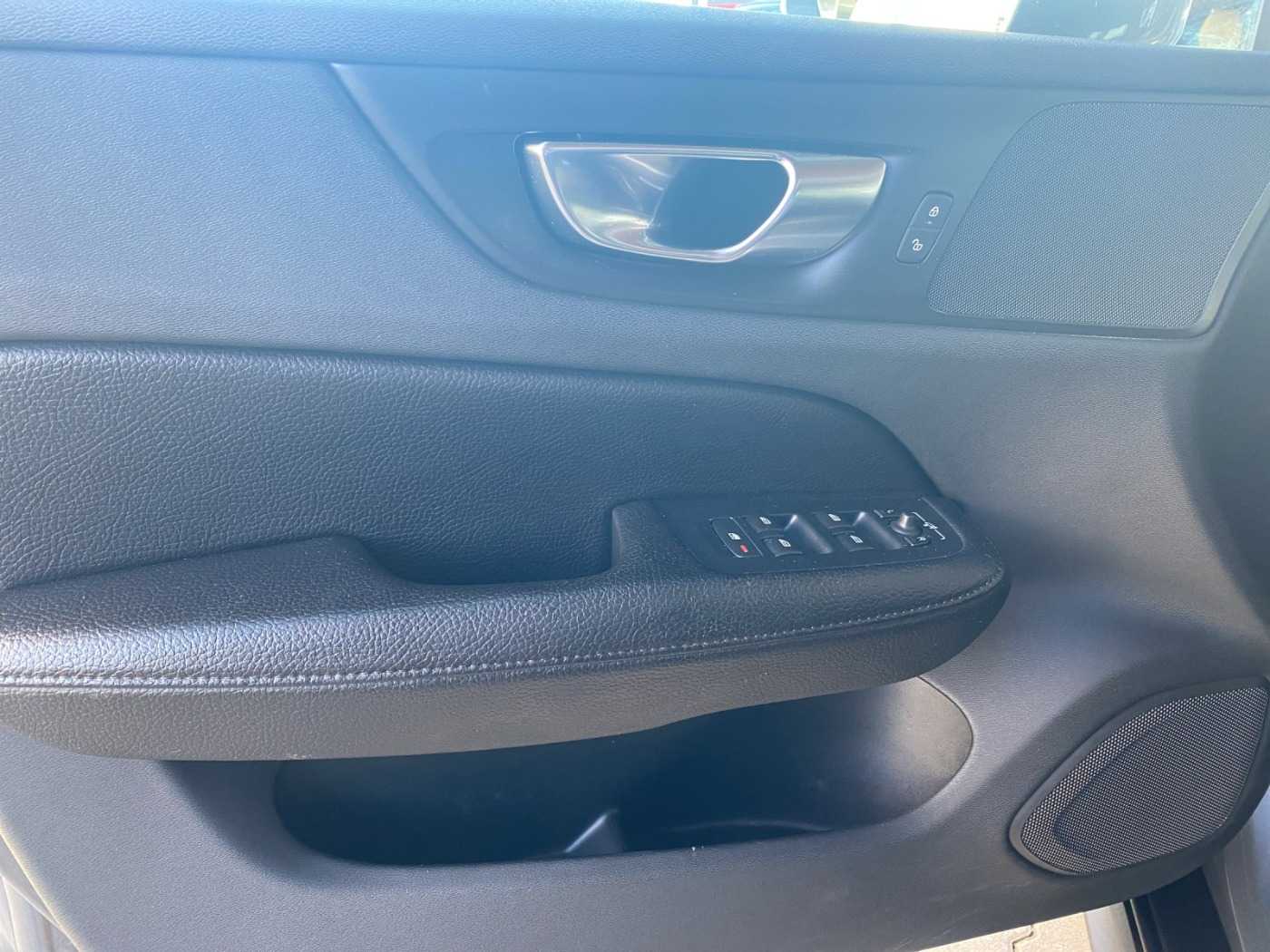 Volvo  CC