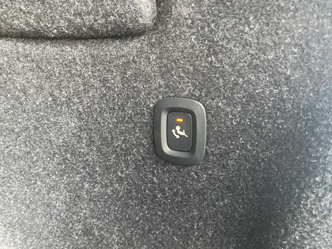Volvo  XC 40