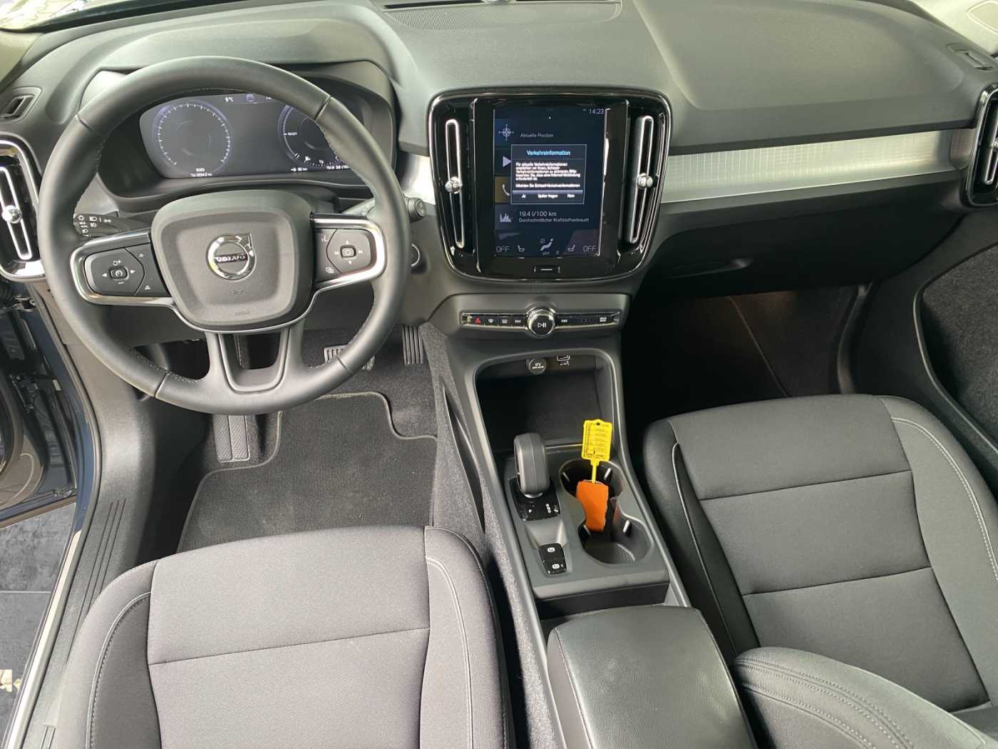 Volvo  XC 40