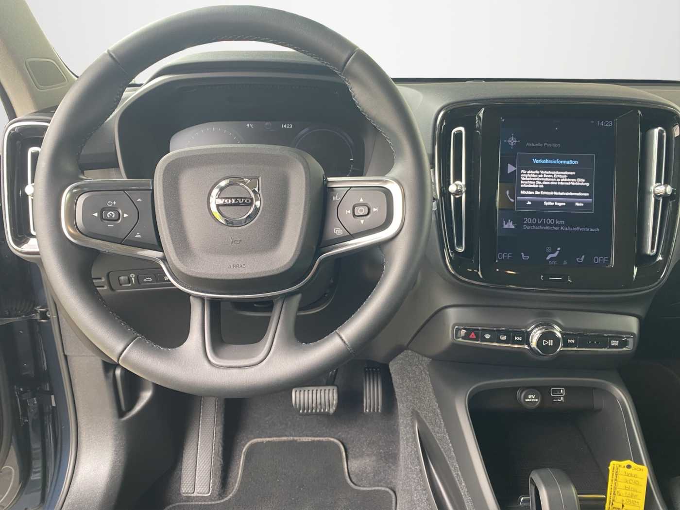 Volvo  XC 40