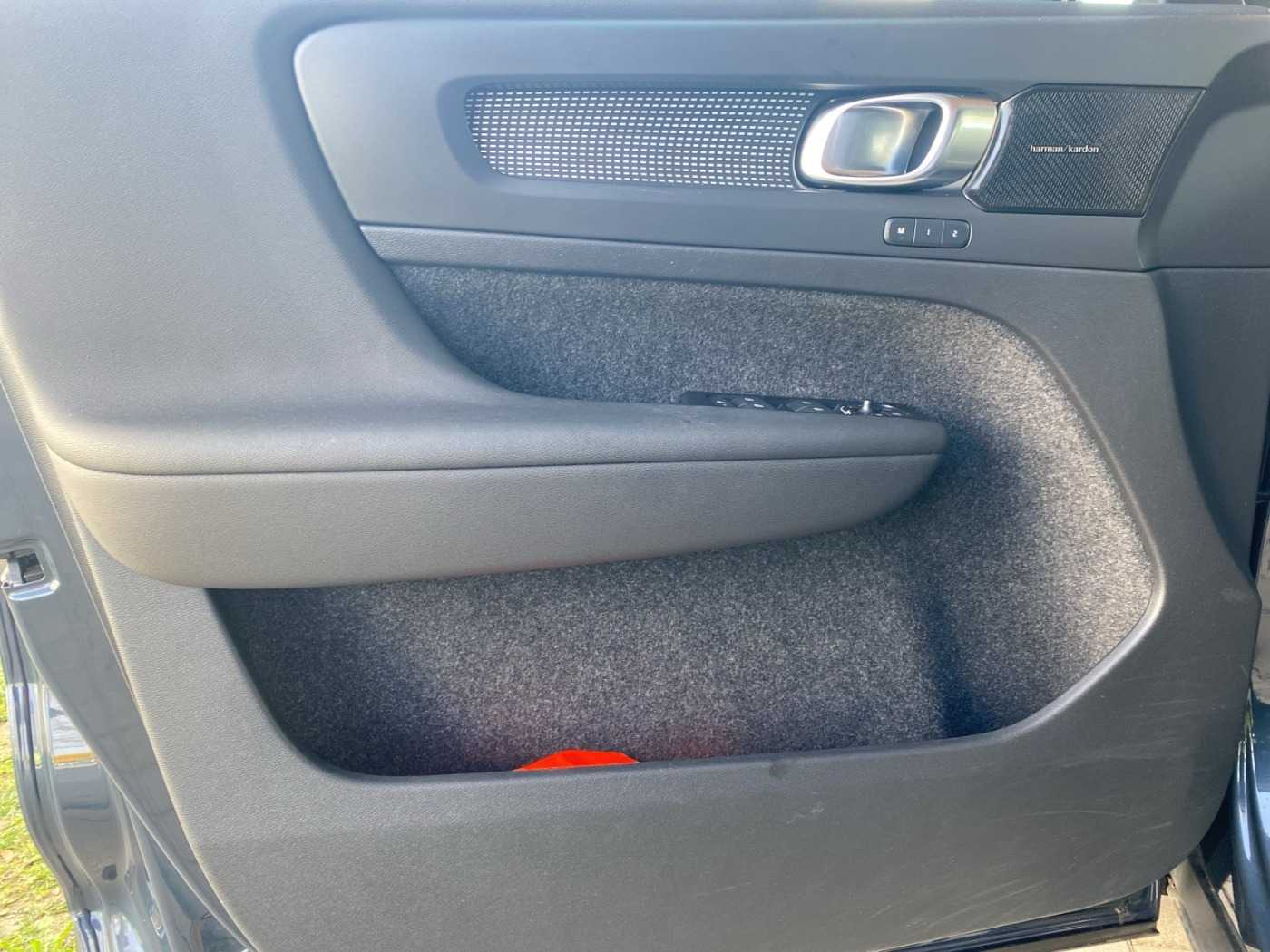 Volvo  XC 40