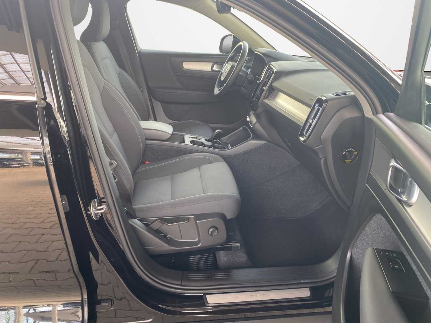 Volvo  XC 40