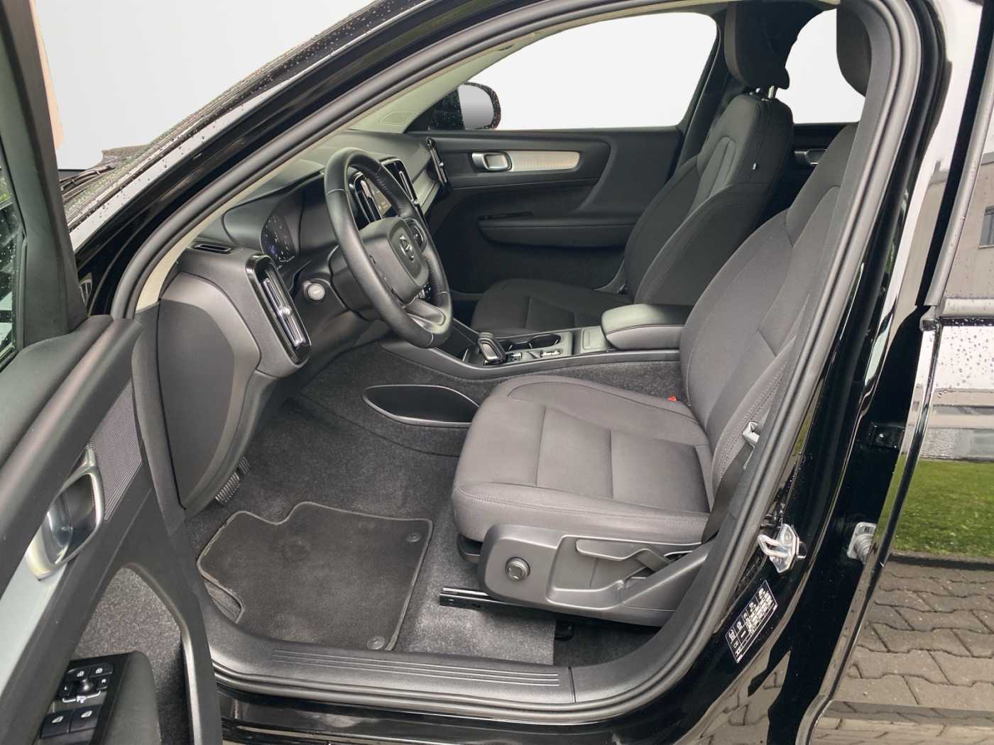 Volvo  XC 40